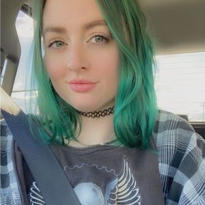 Meet your Posher, Hannah